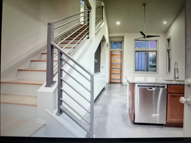 1805 Ulit Ave — Photo 9