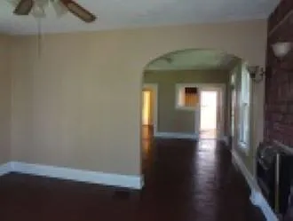 413 Cherry St — Photo 4