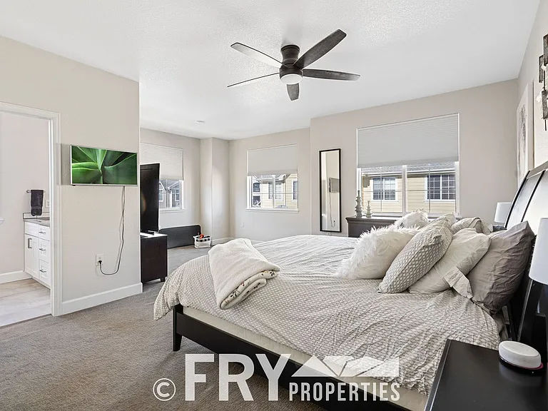 16108 E Geddes Dr — Photo 11