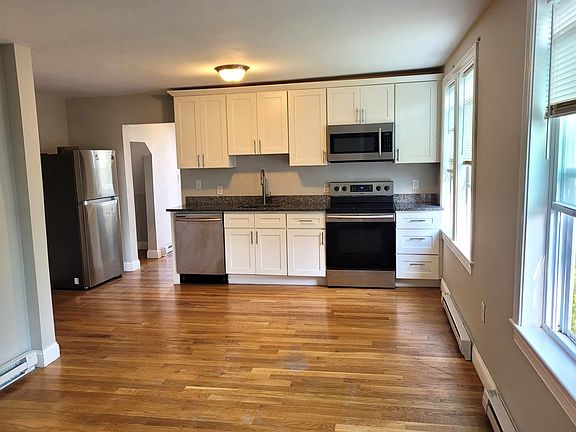2nd image of 79-85 Germain Ave #85-1