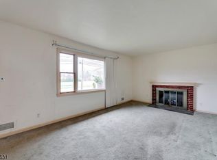 54 Brooklake Rd, Madison, NJ 07940