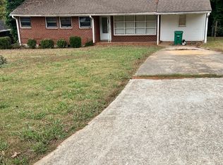 1890 Longdale Dr, Decatur, GA 30032