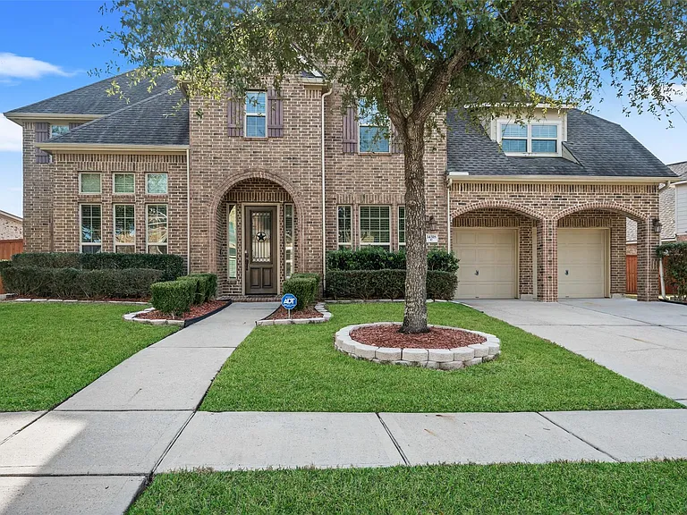 14318 Red Creek Cove Ln — Photo 46