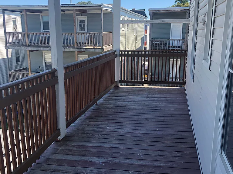 27 Doris St — Photo 17