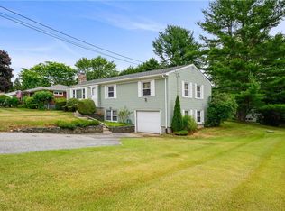18 Wade Dr, Smithfield, RI 02828