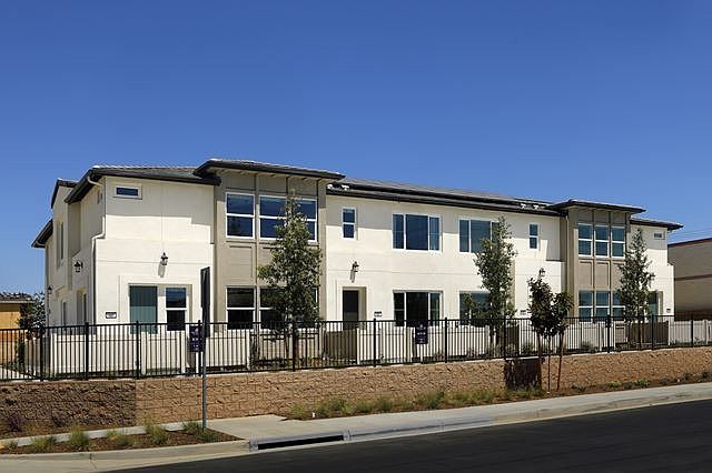1st image of 38 Harmony Dr