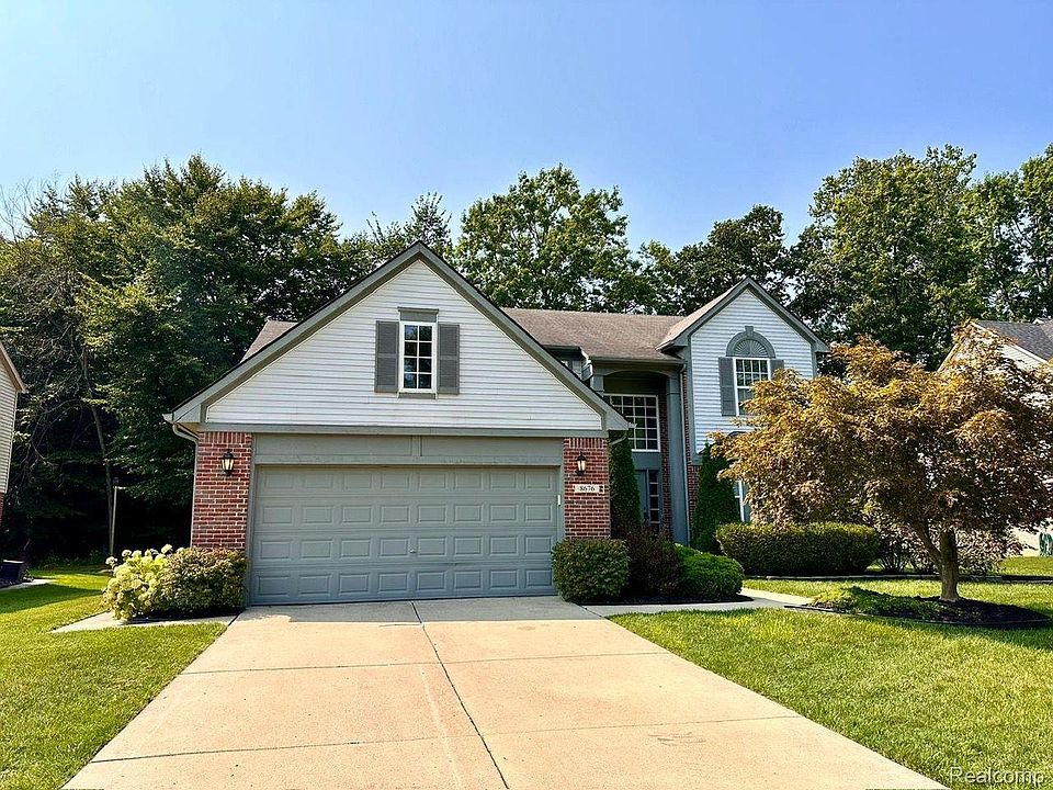1st image of 8676 W Walden Dr