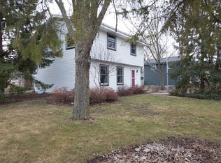 45 N Maria Dr, Elkhorn, WI 53121