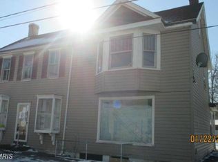 398 E Washington St, Chambersburg, PA 17201