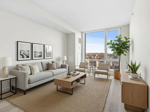 1333 Broadway image 1 of 14