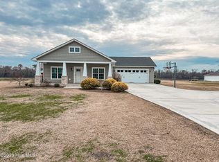 1565 Old Chinquapin Rd, Beulaville, NC 28518