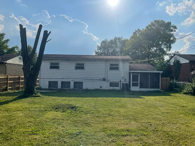 1690 Newfield Rd — Photo 36