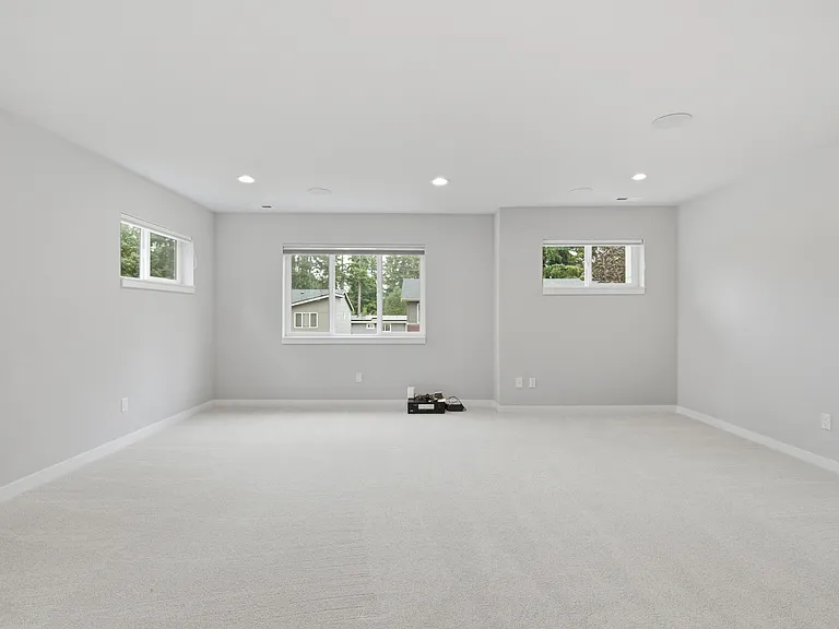 8629 NE 134th Pl — Photo 39