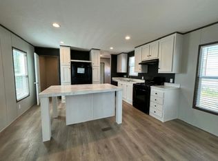 500 Talbot Ave., #B-049 Plan, Gaslight Square Homes & RV Community, Canutillo, TX 79835