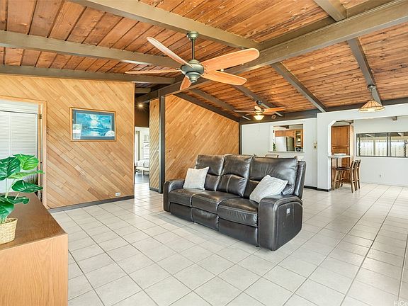 5th image of 95-052 Waiehu Pl