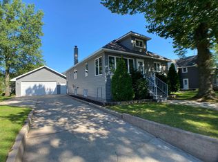 728 S Hamlin St, Shawano, WI 54166