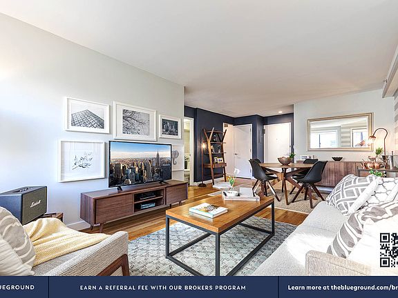 4th image of 101 W 15th St APT 523