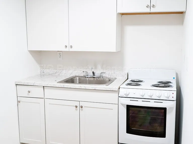 3715 Sisk Rd #6 — Photo 7