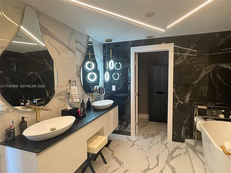 3101 S Ocean Dr #1707 — Photo 30
