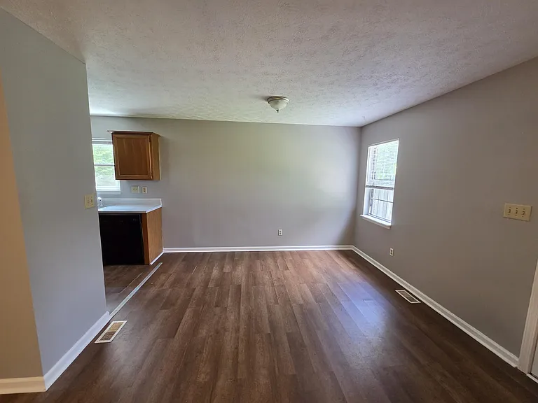 353 Marblerock Way — Photo 3
