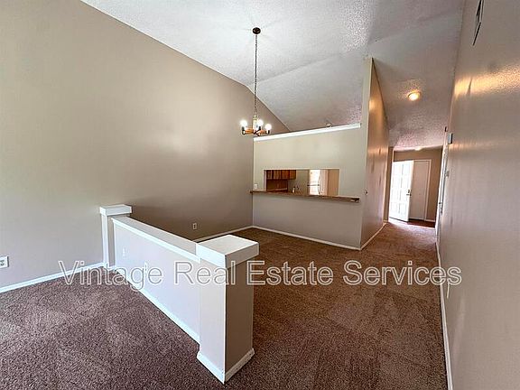 3rd image of 3319 Fox Lake Dr