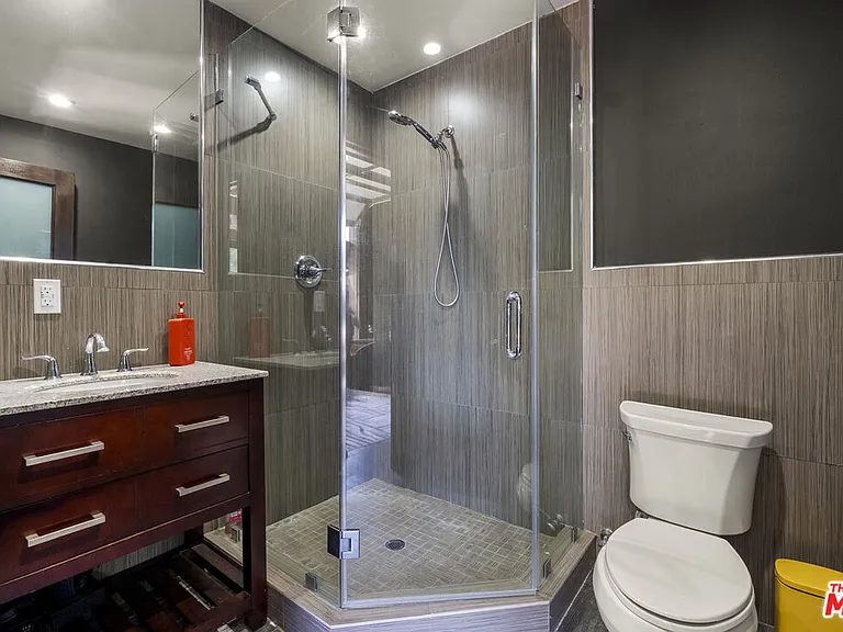 812 N Harper Ave — Photo 23