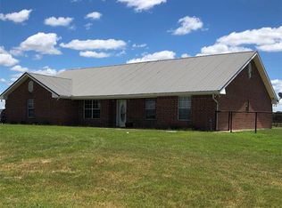 2421 Allison Rd, Bowie, TX 76230