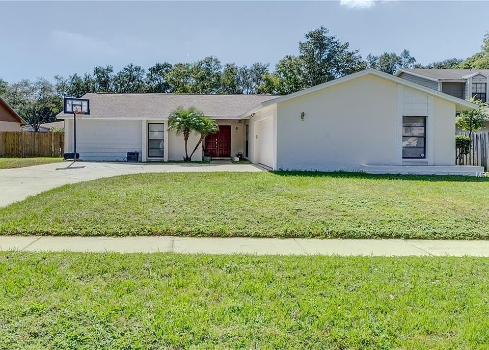 1st image of 4914 Rockledge Cir