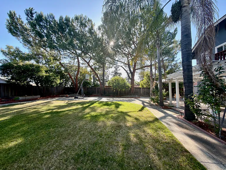 6421 Rolling Meadow Ct — Photo 18