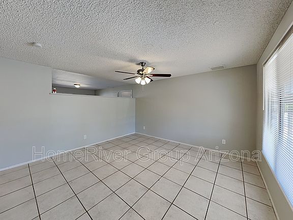 3rd image of 1832 N 67th Dr