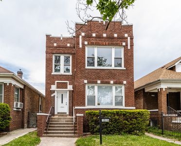 7916 S Dorchester Ave, Chicago, IL, 60619