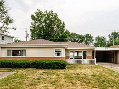 1312 Chestnut St, Pekin, IL, 61554