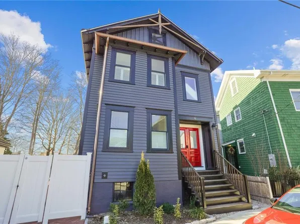 8 Cross St #1, Newport, RI 02840