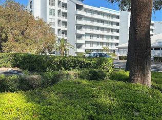 3790 Pinebrook Cir APT 401, Bradenton, FL 34209