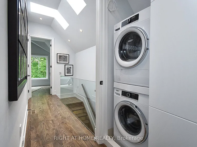 177 Ranleigh Ave — Photo 20
