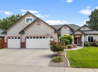 890 S Waterton Ave, Eagle, ID 83616