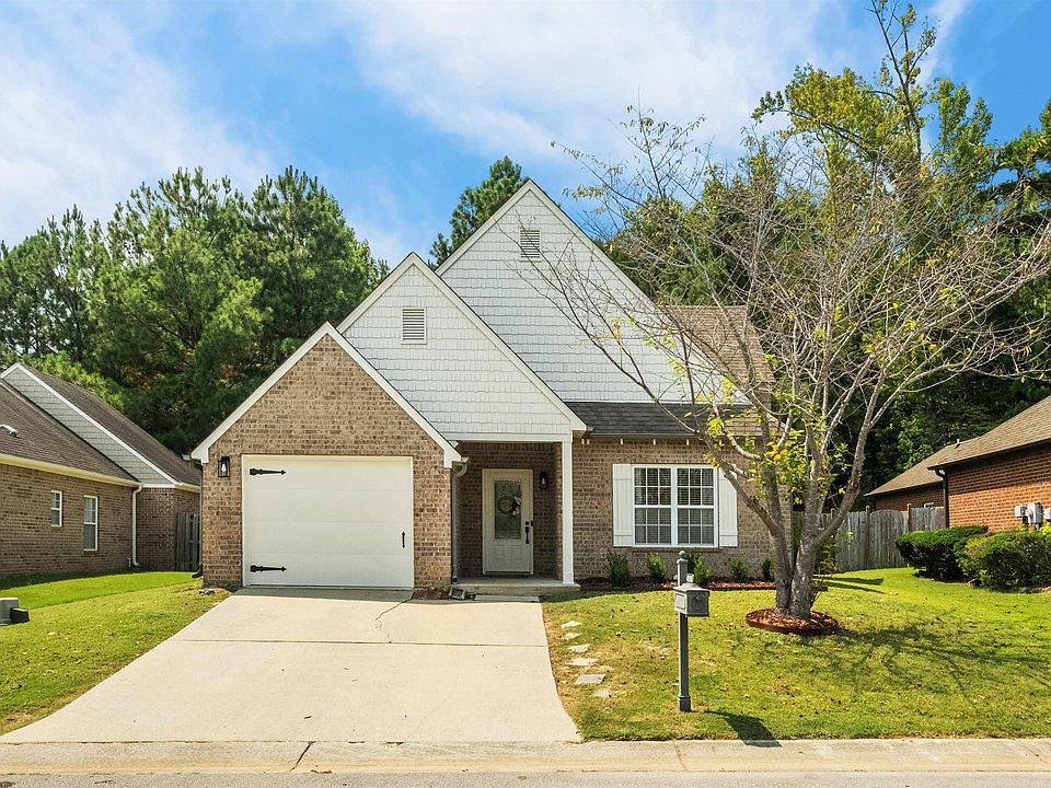 1st image of 255 Chesser Park Dr