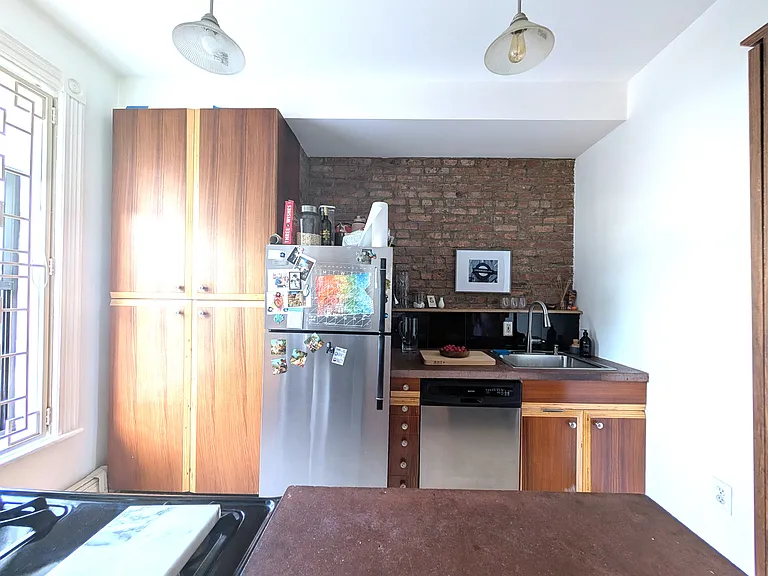 679 Degraw St #2 — Photo 9