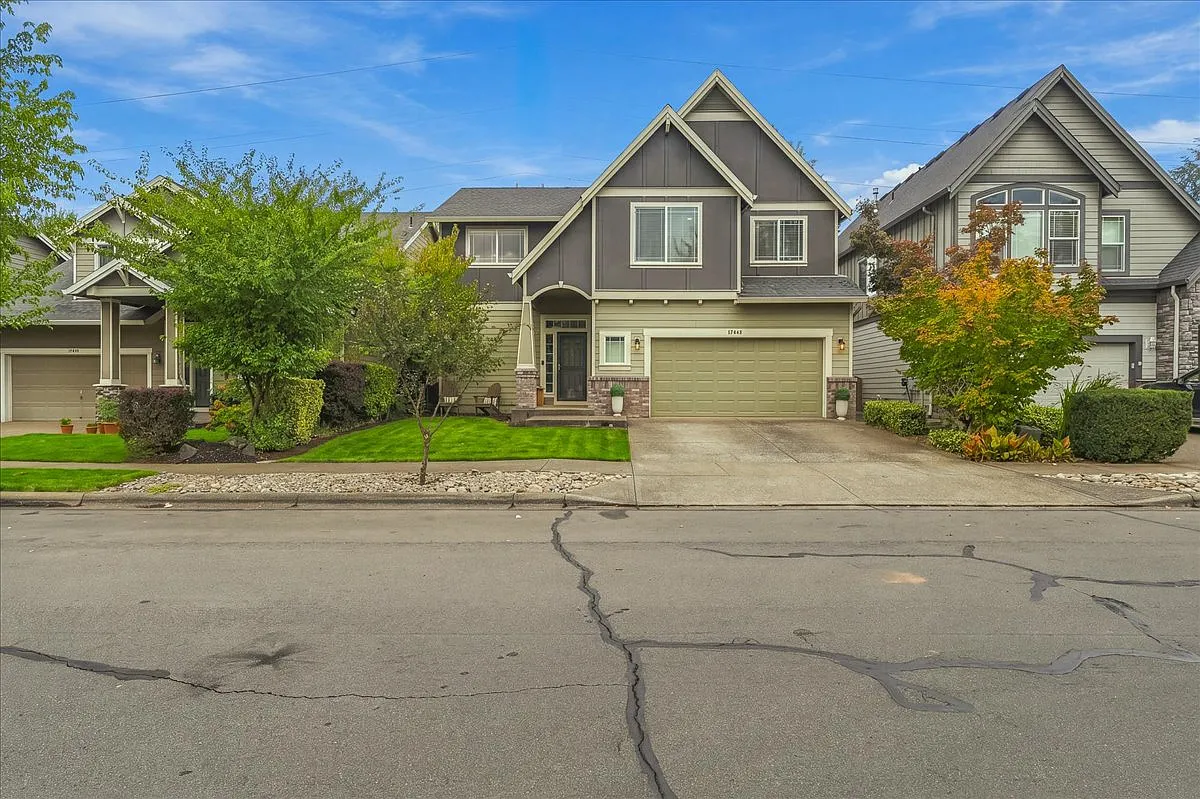 4 bed, 2.5 bath, 1908 sqft, $3,500 — Photo 3