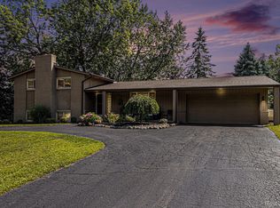 6507 Amy Dr, Clarkston, MI 48348