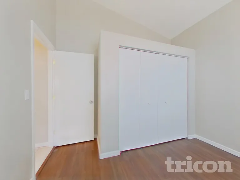 15357 Westminister Ave — Photo 10