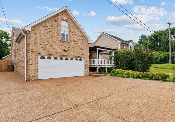 2nd image of 704 Shandale Dr