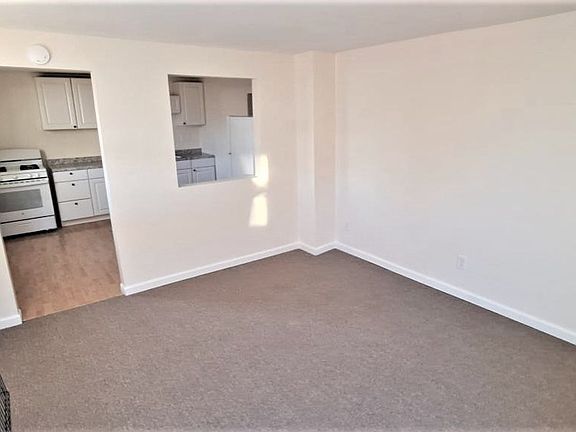 5th image of 1419 20th St APT 4