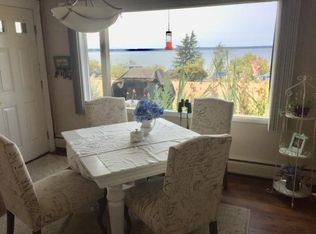 524 S State St, Bellingham, WA 98225