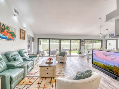 106 Sand Pine Drive, Jupiter, FL, 33477