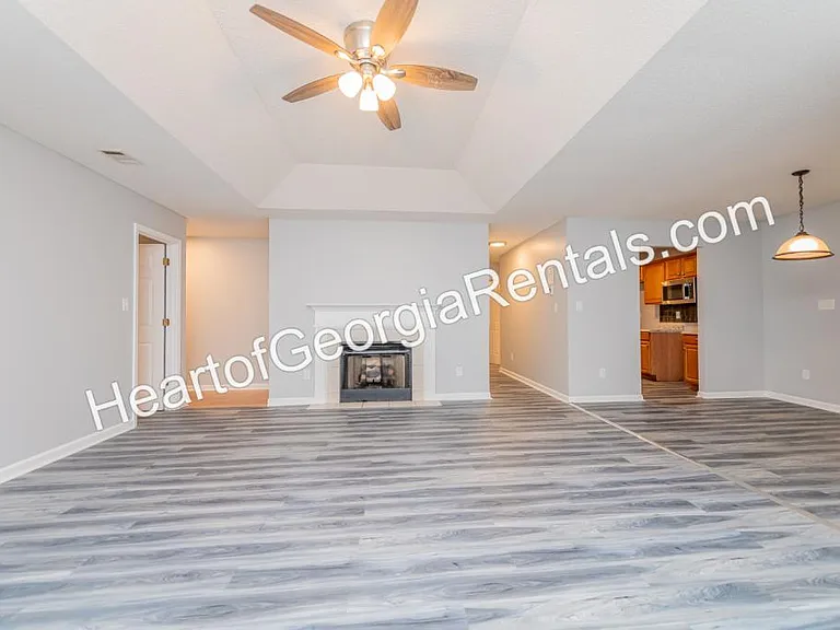 1210 Johnson Rd — Photo 13