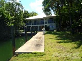 128 E Shore Dr, Key Largo, FL 33037