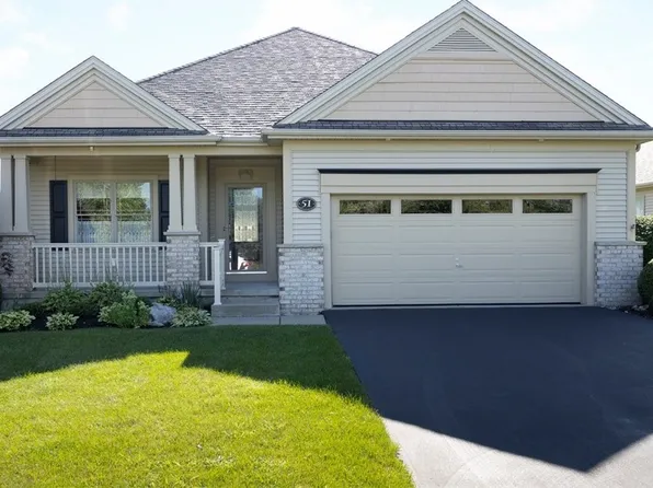 51 Springbrook Shores Dr, Elma, NY 14059