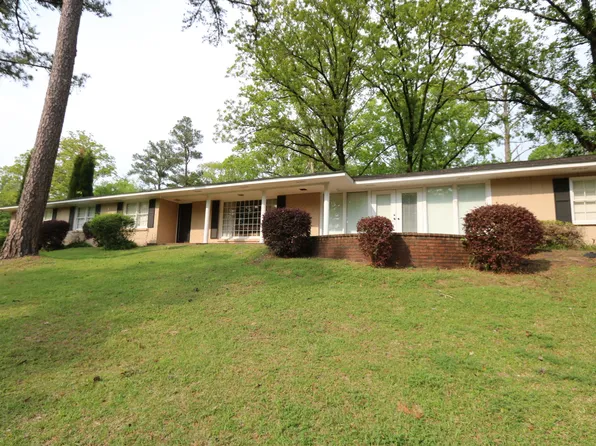254 Dogwood Rd, Columbus, MS 39705