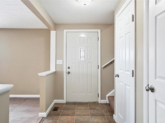 4th image of 7312 Charnwood Dr